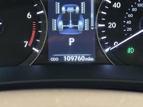 Used 2019 Lexus RX 350L w/ Premium Package image 16