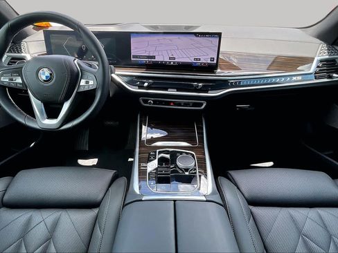 Used 2025 BMW X5 sDrive40i w/ Premium Package RWD image 16