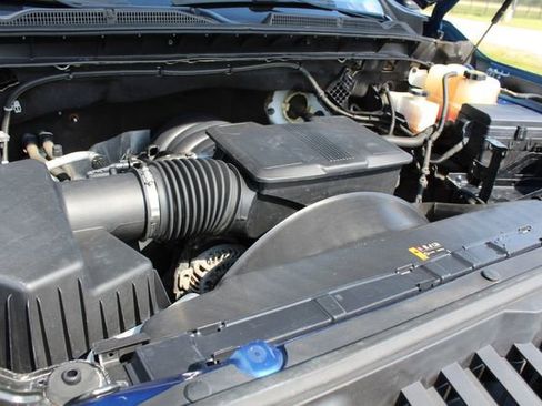 Used 2022 GMC Sierra 3500 SLE w/ SLE Convenience Package image 34