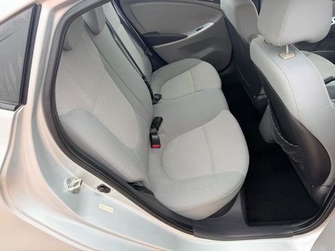Used 2013 Hyundai Accent GLS FWD image 13