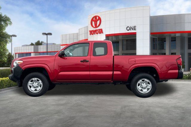 Certified 2022 Toyota Tacoma SR RWD image 9