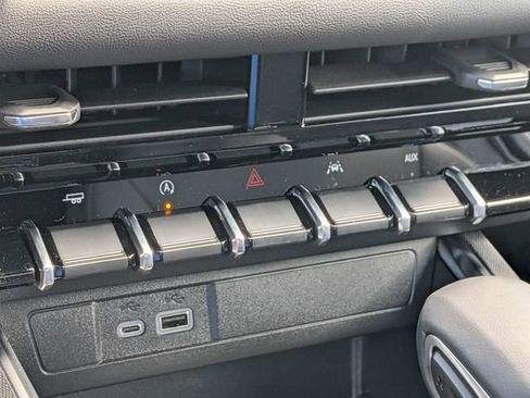 New 2026 GMC Canyon Elevation w/ Convenience Package RWD image 21