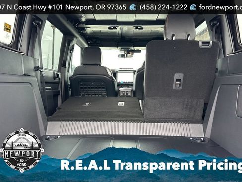 New 2025 Ford Bronco Big Bend w/ Black Diamond Package AWD/4WD image 17