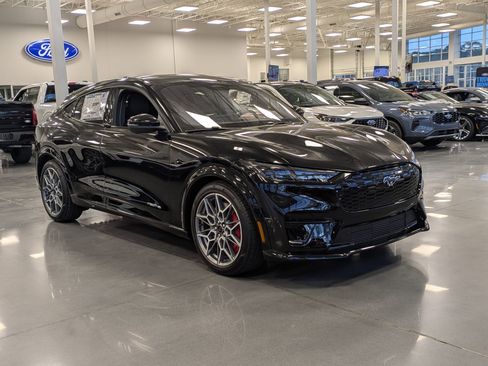 New 2026 Ford Mustang Mach-E GT image 2