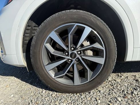 Used 2024 Audi Q5 2.0T Premium Plus image 12
