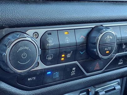 Used 2024 Jeep Wrangler Unlimited w/ Convenience Group