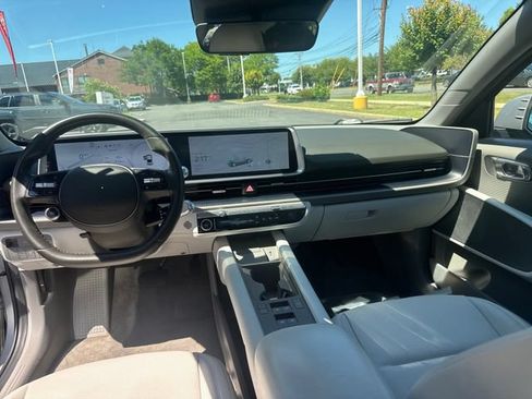 Used 2024 Hyundai Ioniq 6 SEL AWD/4WD image 15