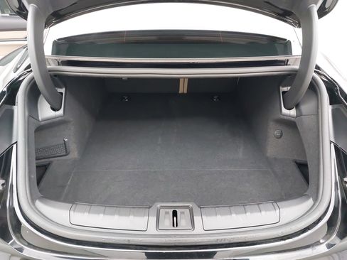 Certified 2022 Porsche Taycan image 14