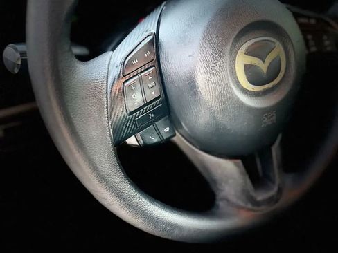 Used 2015 MAZDA MAZDA3 i Sport image 13