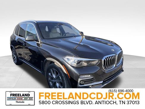 Used 2019 BMW X5 xDrive40i w/ Premium Package 2 image 1