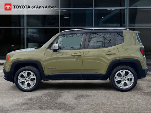 Used 2015 Jeep Renegade Limited image 9