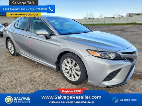 Used 2020 Toyota Camry FWD image 5
