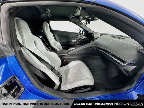Used 2020 Chevrolet Corvette Stingray Coupe w/ 1LT RWD image 24