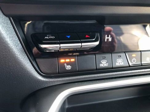 Used 2024 MAZDA CX-90 3.3 Turbo w/ Premium Package image 13