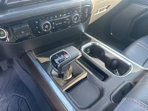 Used 2025 Chevrolet Silverado 1500 High Country w/ High Country Premium Package AWD/4WD image 26