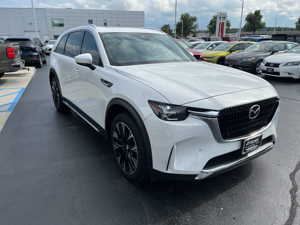 Used 2024 MAZDA CX-90 Plug-In Hybrid w/ Premium Plus AWD/4WD image 6