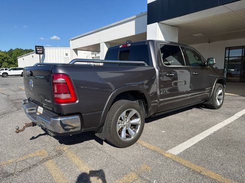 Used 2022 RAM 1500 Limited AWD/4WD image 6