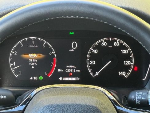Certified 2023 Honda Pilot Touring image 2