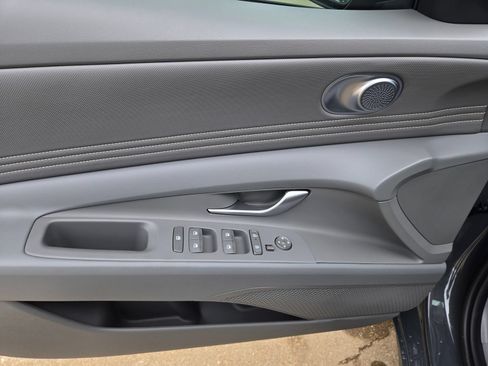 New 2026 Hyundai Elantra SEL Sport Premium FWD image 18