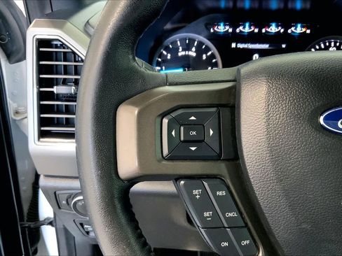 Used 2020 Ford Expedition XLT w/ Equipment Group 201A image 21