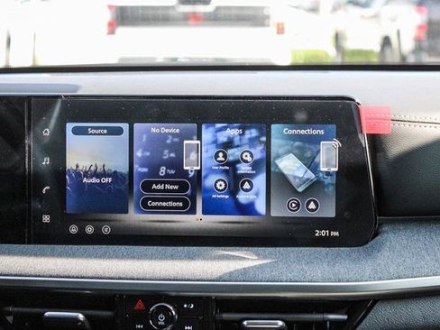 New 2026 Nissan Kicks SV image 15