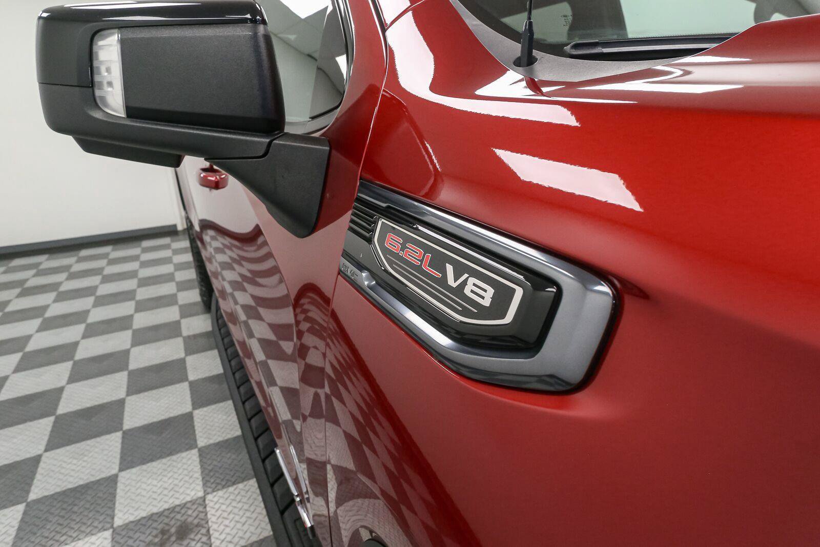 Used 2022 GMC Sierra 1500 AT4 w/ AT4 Premium Package AWD/4WD image 7