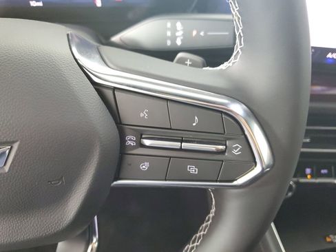 New 2026 Chevrolet Traverse Z71 image 25