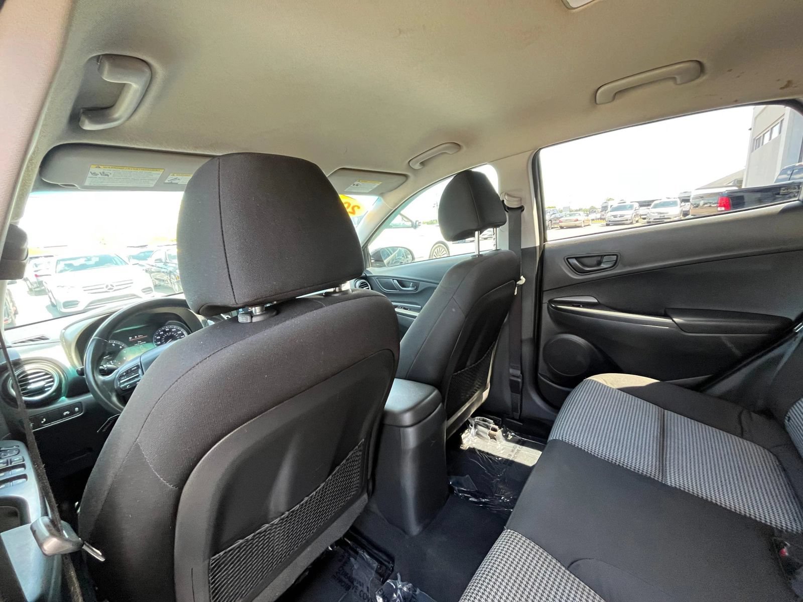 Used 2021 Hyundai Kona SEL Plus w/ Cargo Package FWD image 28