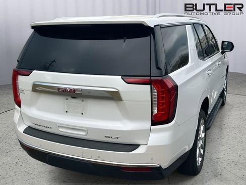 Used 2023 GMC Yukon SLT image 9