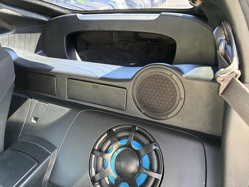 Used 2004 Nissan 350Z Enthusiast w/ Cargo Convenience Pkg image 4