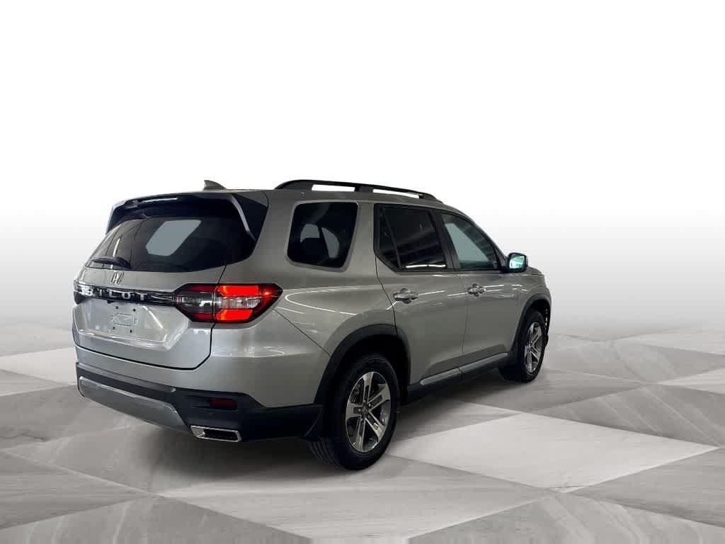 New 2026 Honda Pilot EX-L image 8