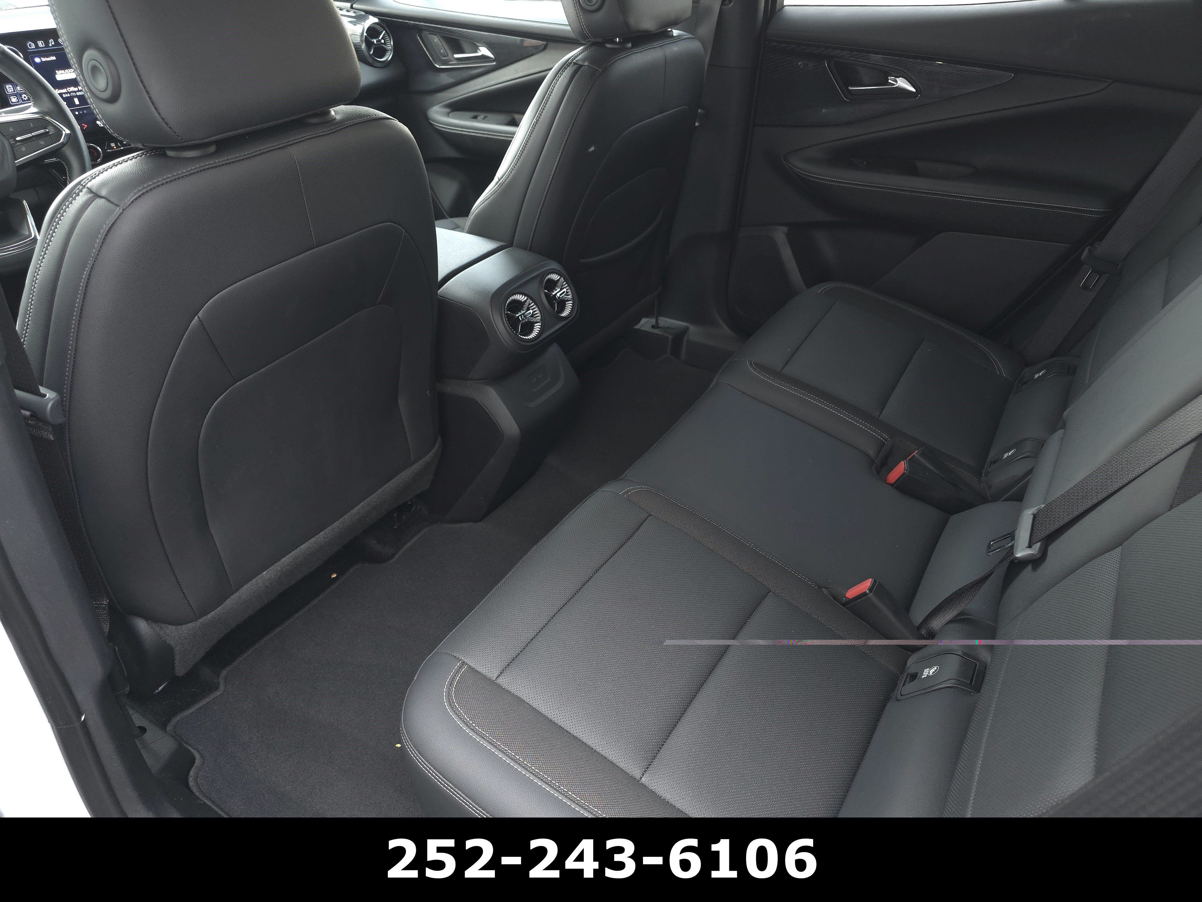 Used 2025 Chevrolet Blazer EV LT AWD/4WD image 30