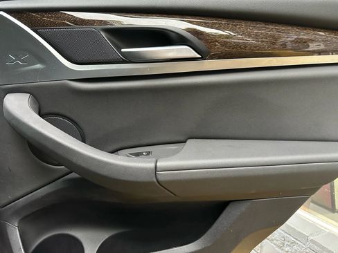 Used 2019 BMW X3 xDrive30i w/ Driving Assistance Package image 13