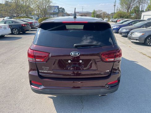 Used 2019 Kia Sorento FWD V6 image 7
