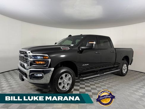 Used 2026 RAM 2500 Big Horn AWD/4WD image 1