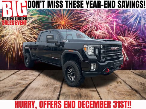 Used 2020 GMC Sierra 2500 AT4 w/ AT4 Premium Package image 3