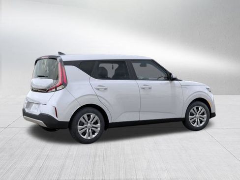 New 2025 Kia Soul LX image 6