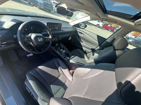 New 2025 Honda Accord EX-L image 12
