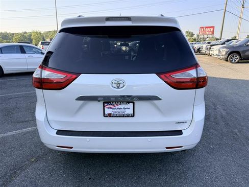 Used 2015 Toyota Sienna Limited Premium FWD image 5