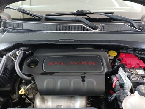 Used 2021 Jeep Compass Latitude w/ Sun and Sound Group FWD image 14