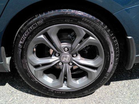 Used 2023 Honda Accord EX image 27