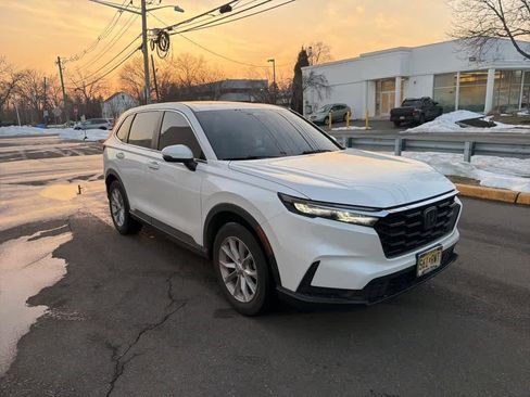 Used 2023 Honda CR-V EX image 19