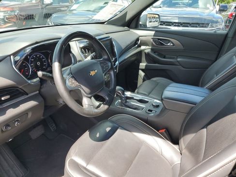 Used 2023 Chevrolet Traverse Premier w/ LPO, Floor Liner Package FWD image 16