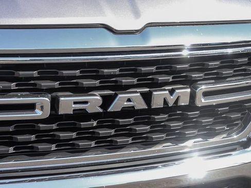 Used 2024 RAM 1500 2WD Crew Cab image 13