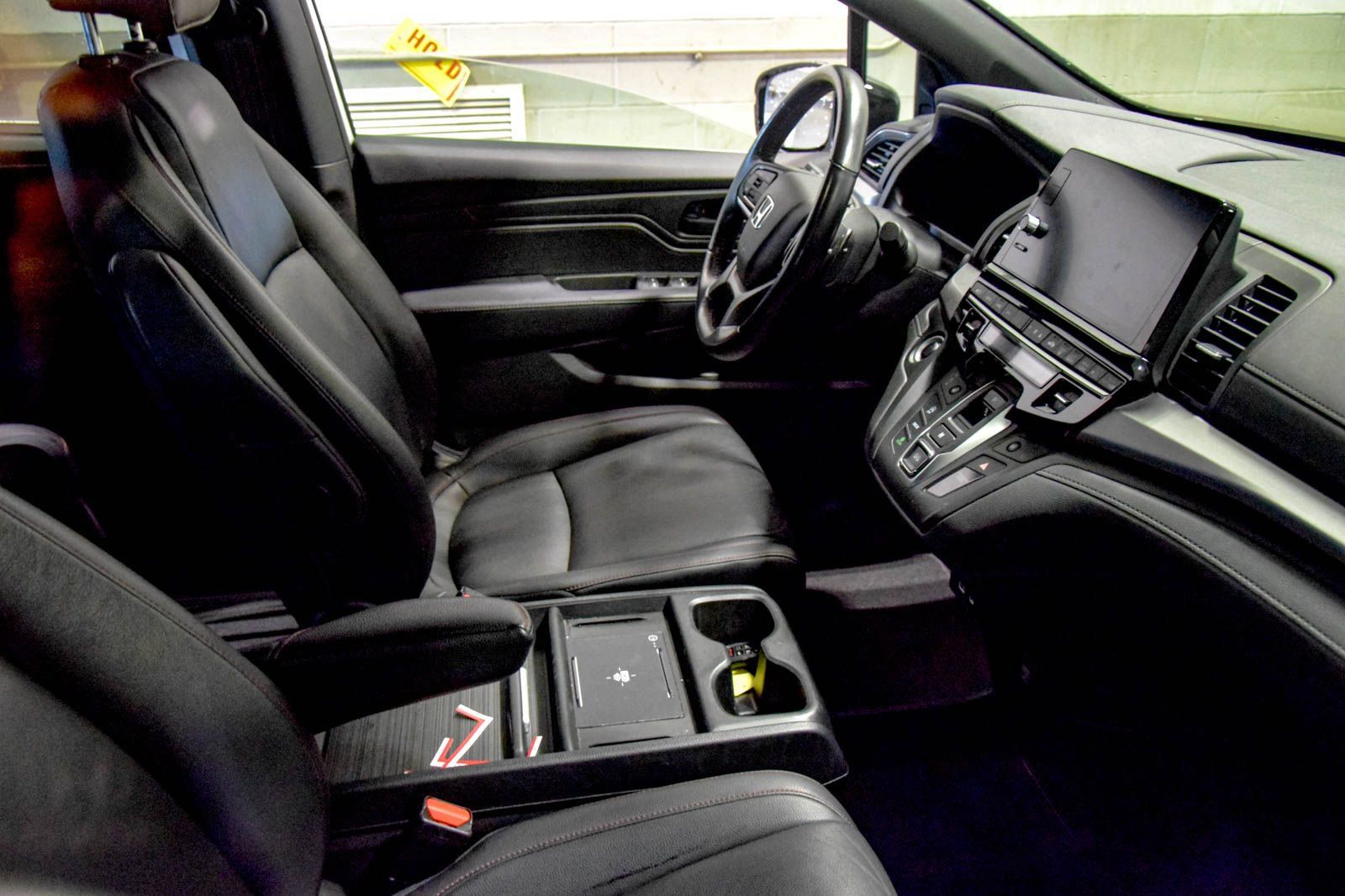Used 2025 Honda Odyssey Sport-L image 8