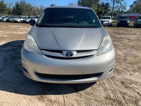Used 2007 Toyota Sienna LE image 3