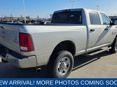 Used 2018 RAM 2500 Tradesman w/ Chrome Appearance Group image 5