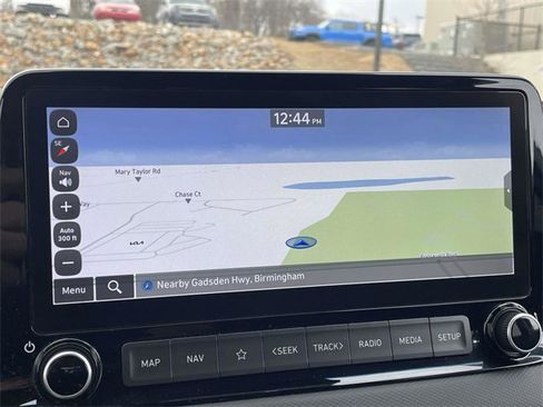 Certified 2023 Hyundai Kona SEL w/ Convenience Package image 22