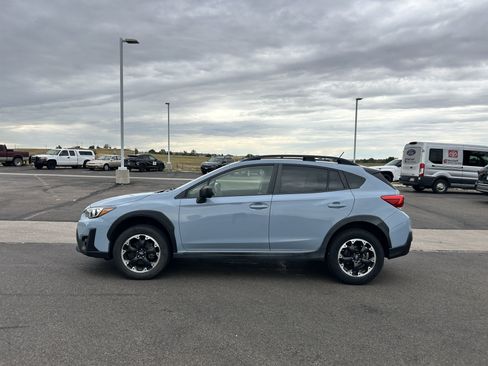Used 2021 Subaru Crosstrek 2.0i w/ Popular Package #3 AWD/4WD image 2