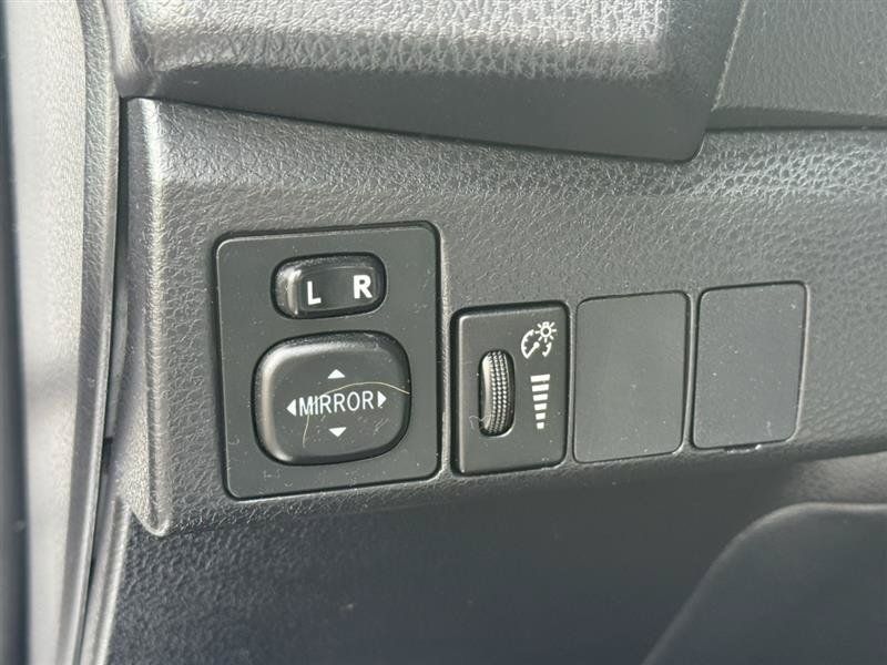 Used 2015 Toyota Corolla L w/ Body Protection Package #2 FWD image 24